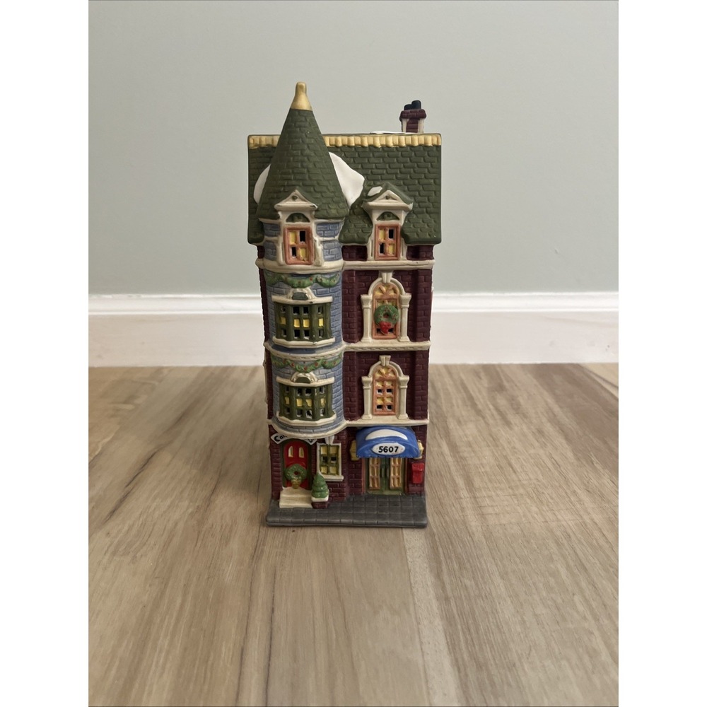 Dept 56 Christmas in the City 5607 Park Avenue Townhouse